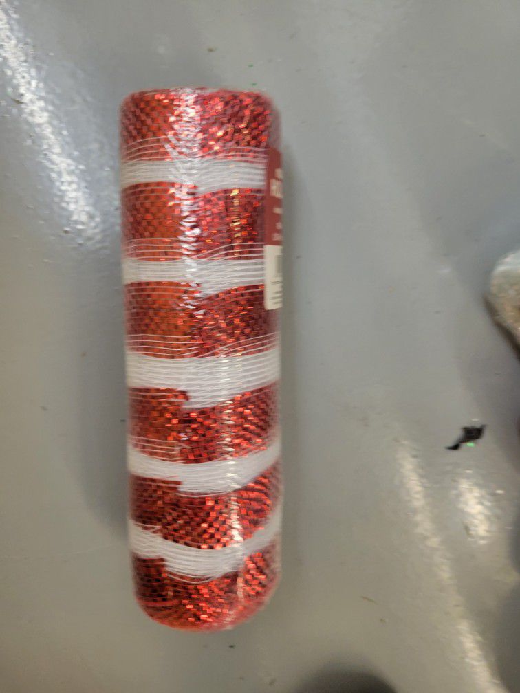 Candy Cane Striped Deco Mesh