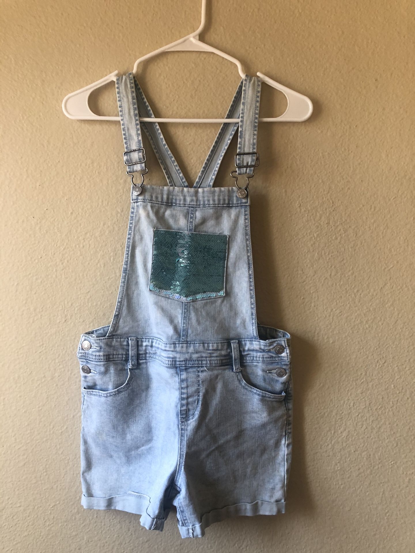 Girls Gently Used Clothing