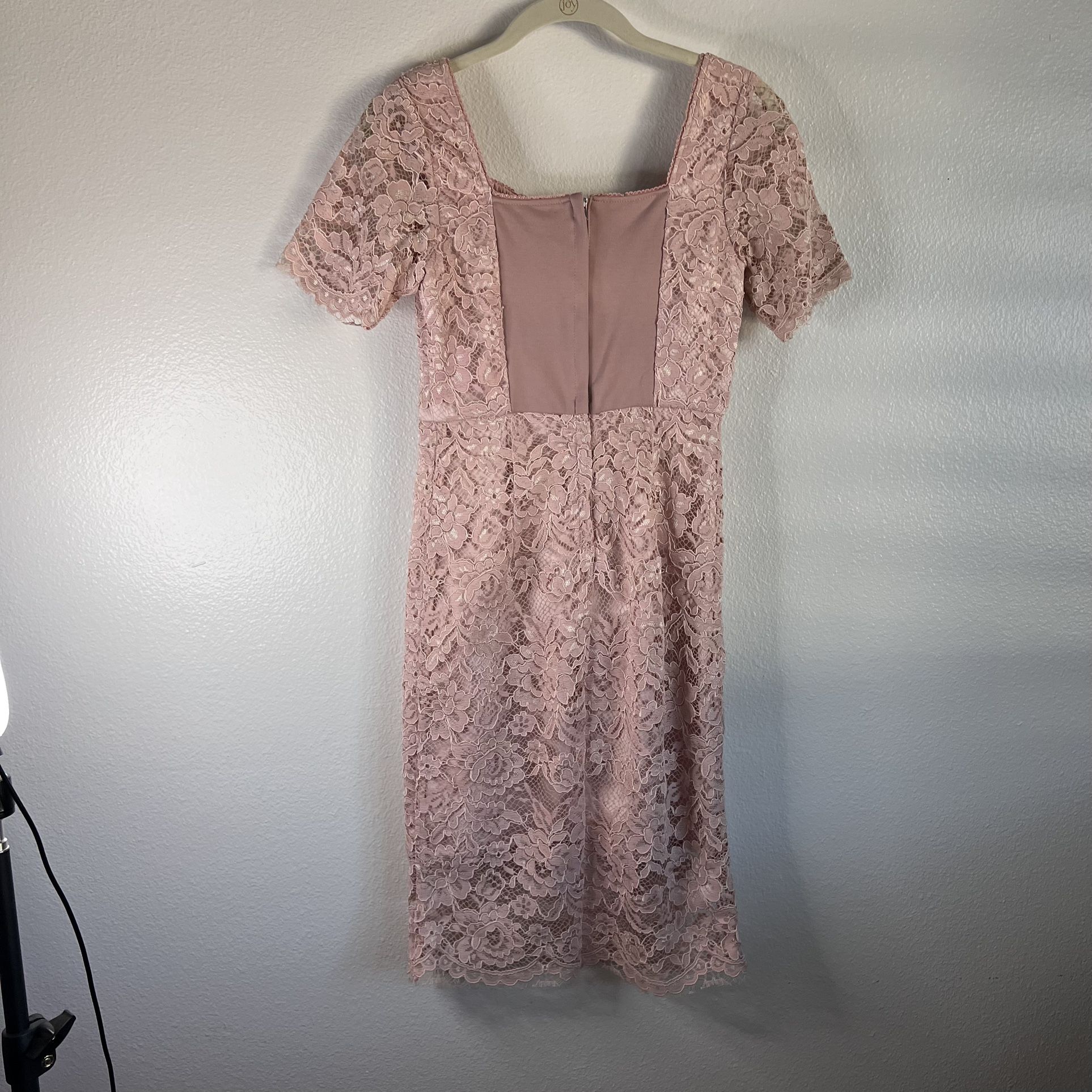 EUC Dolce & Gabbana Floral-Lace Short-Sleeve Dress Pale Blush Pink sz S