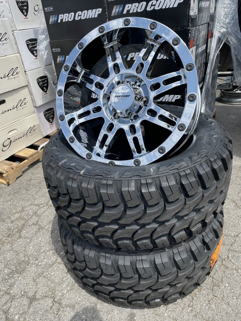 Procomp 20x9 chrome 6x139 + 33x12.50R20 MT $1499 Package deal