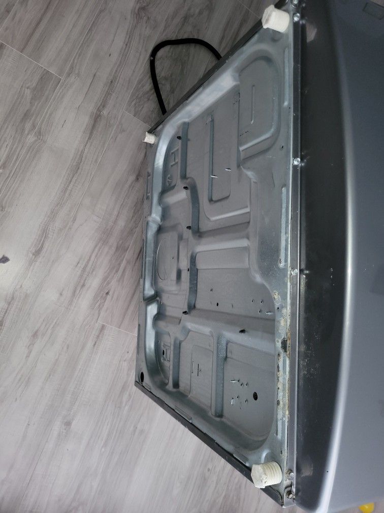 Whirlpool Electric Dryer Works Great