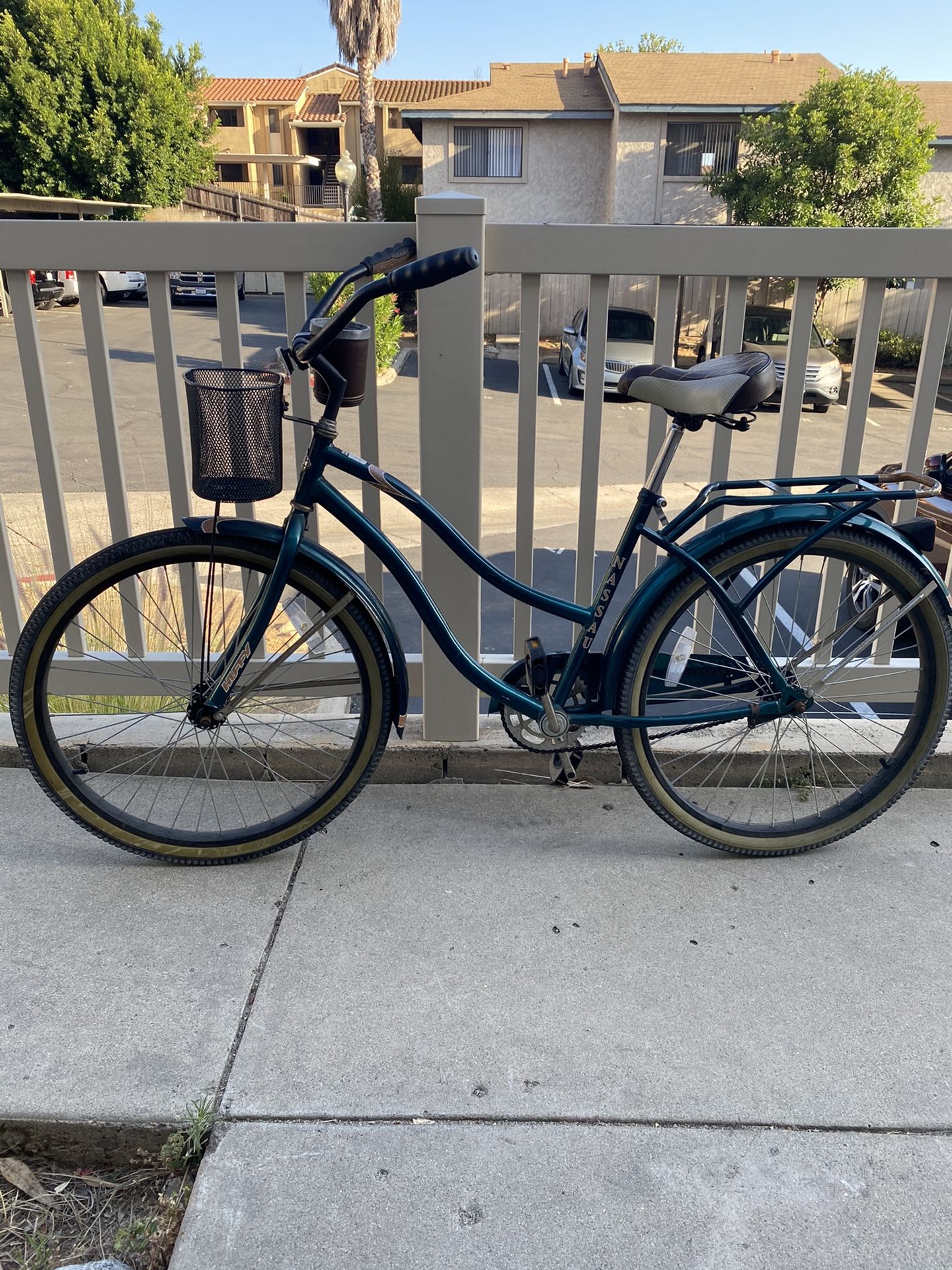 huffy nassau women's cruiser