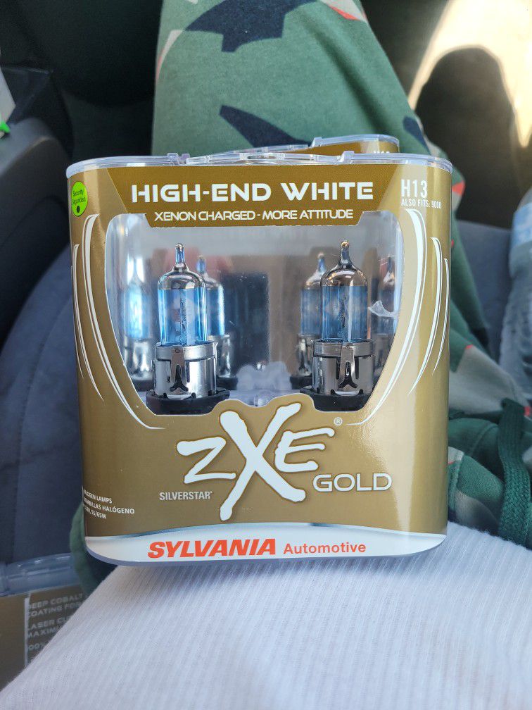Zxe H13/ 9006 Headlight Bulbs 