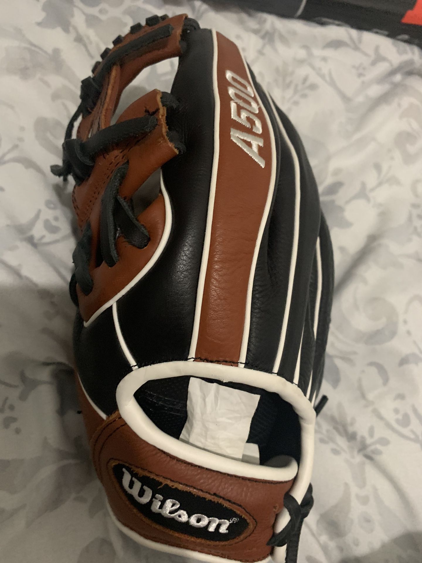Easton Softball bat & Glove 