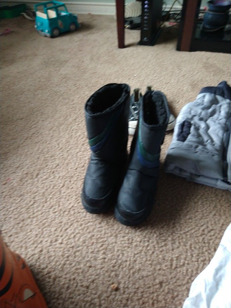 Kid clothes
