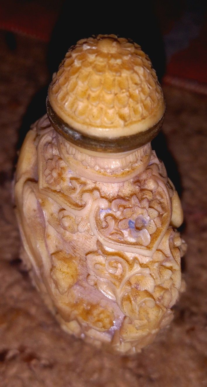 Antique Ming Dynasty Perfume Bottle