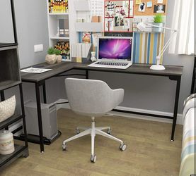 Modern & Sturdy L - Shaped Desk Corner Gaming Computer Desk Workstation for Home Office (Black Oak) Thumbnail