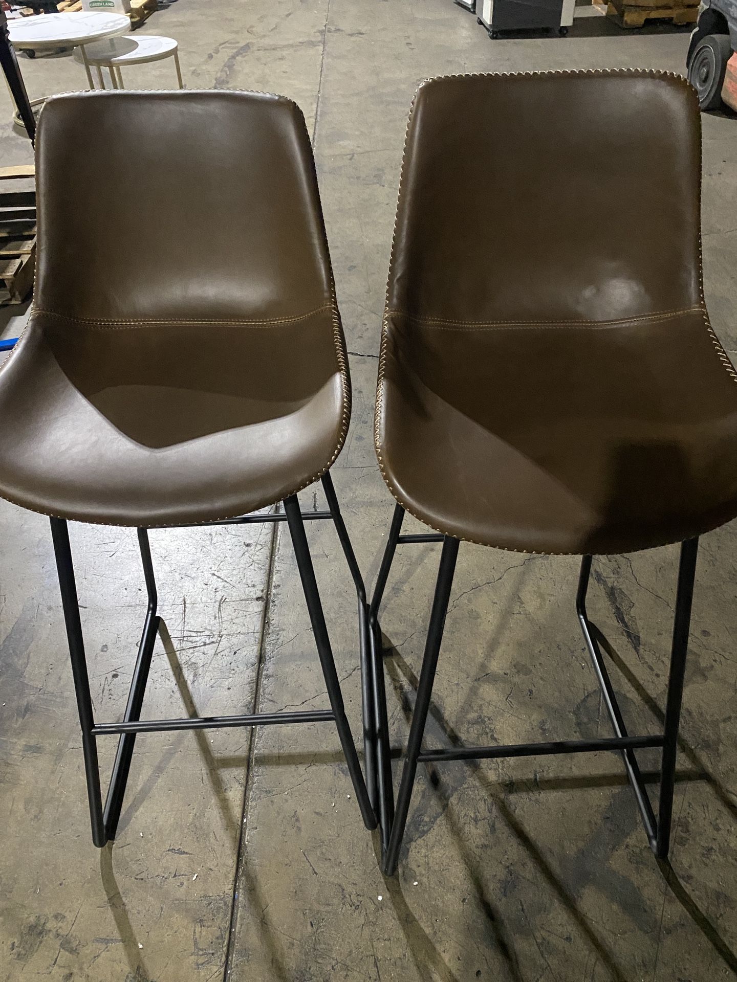 2 BROWN AMAZON BAR STOOL
