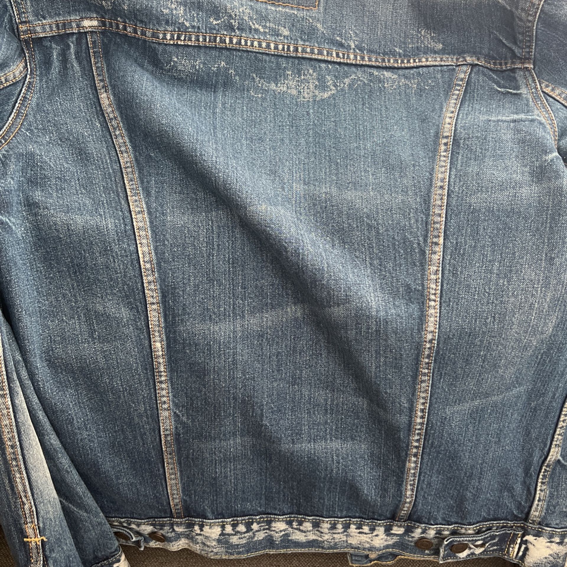 Men Levis Jean Jacket Size Large $60 Obo