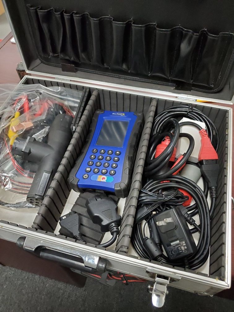 Blue point pock iq works on cars big trucks and trailers