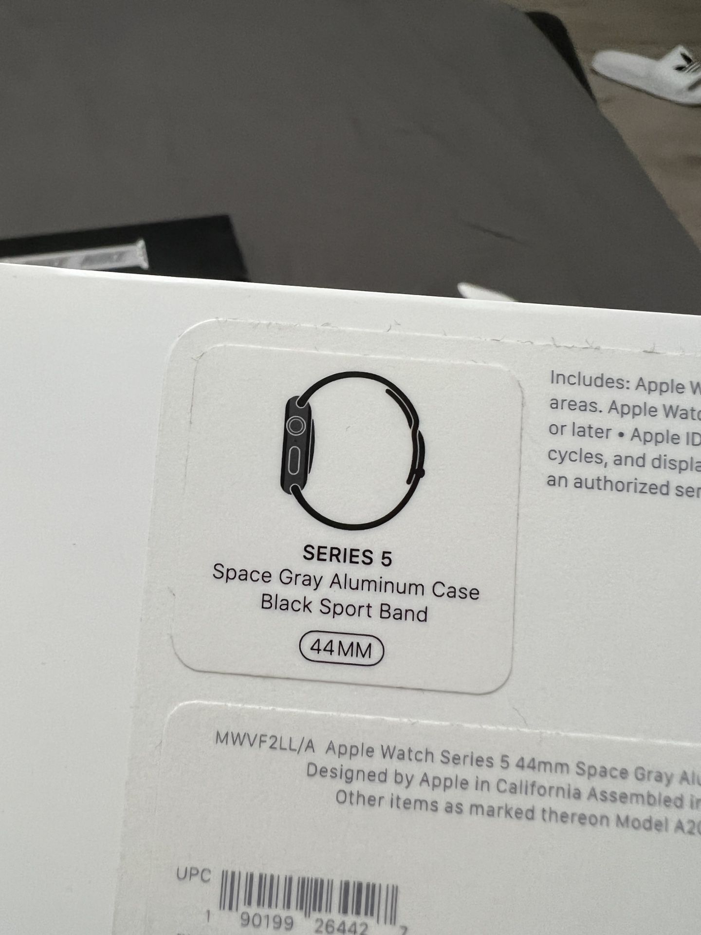Apple Watch Series 5 44mm Like New