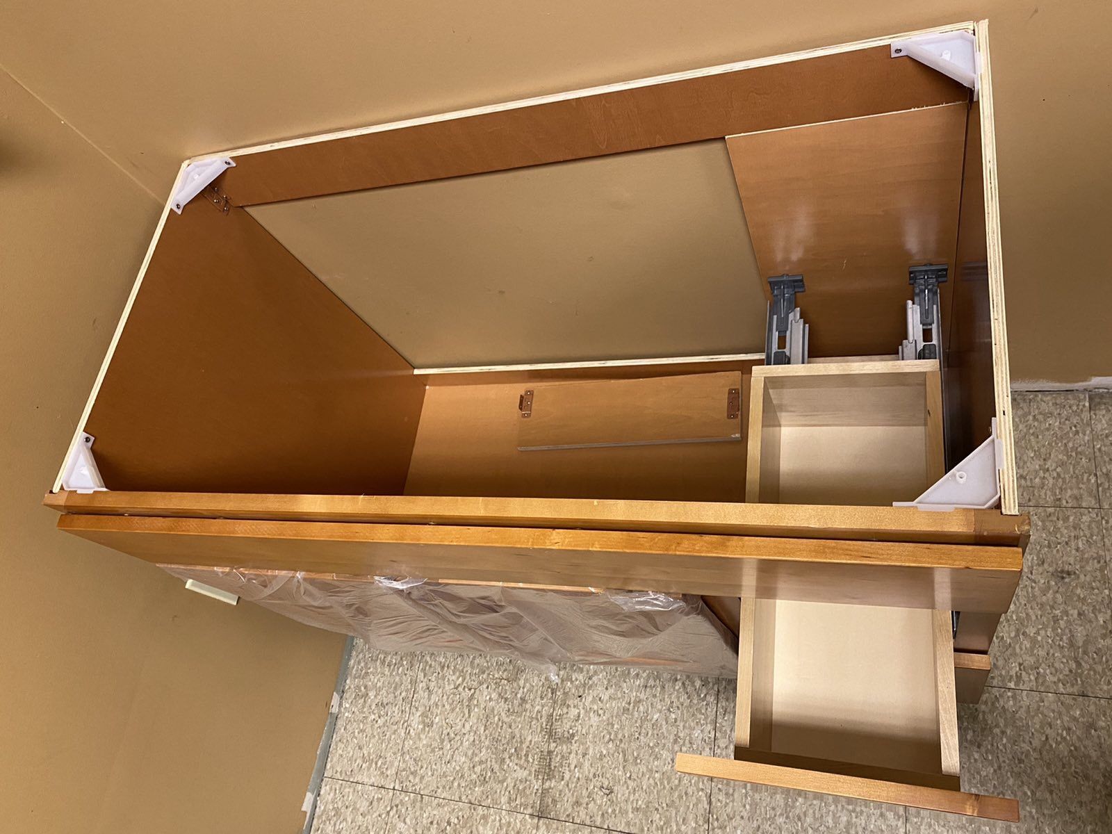 Kitchen bathroom sink vanity cabinet island