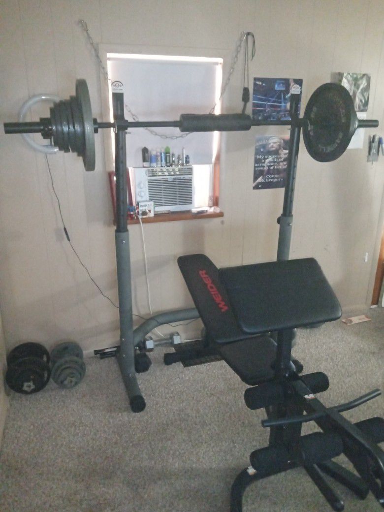 Home Gym Package Get It ASAP Before It's Gone 400$ ONLY 