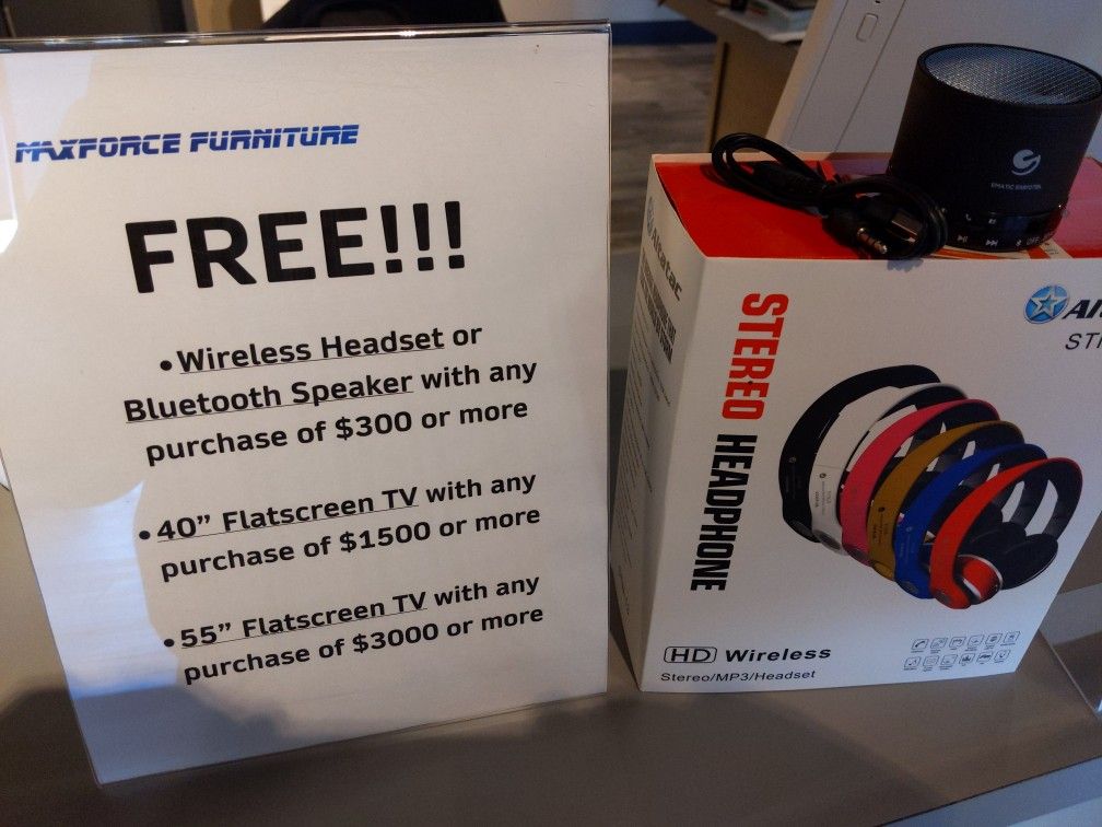 ✴️FREE GIFT WITH PURCHASE OF $300 OR MORE‼️