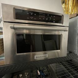 Kitchen Aid Built In Microwave 27” Thumbnail