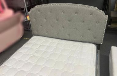 Brand New Queen Size Grey Linen Upholstered Platform Bed Frame +Mattress  Thumbnail