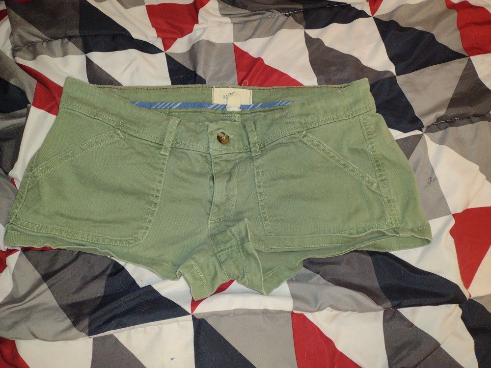 Green Hollister Shorts 