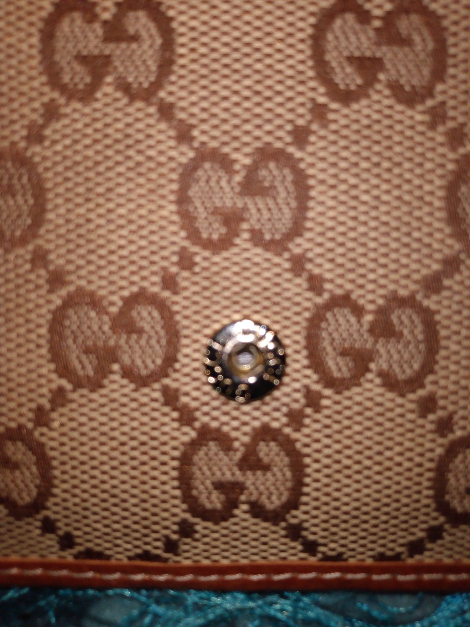 VINTAGE GUCCI WALLET