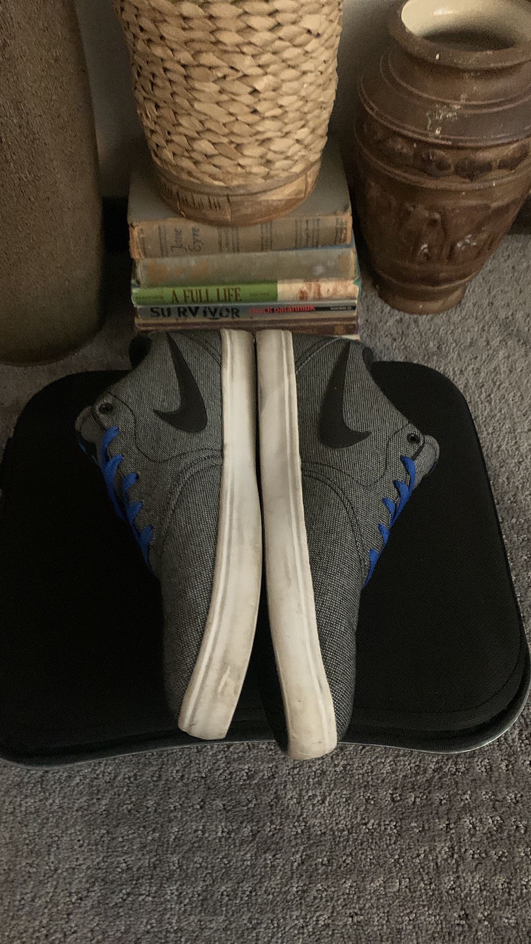 NIKE - BLACK/BLUE/STONE GRAY - SB CHECK - MENS 13