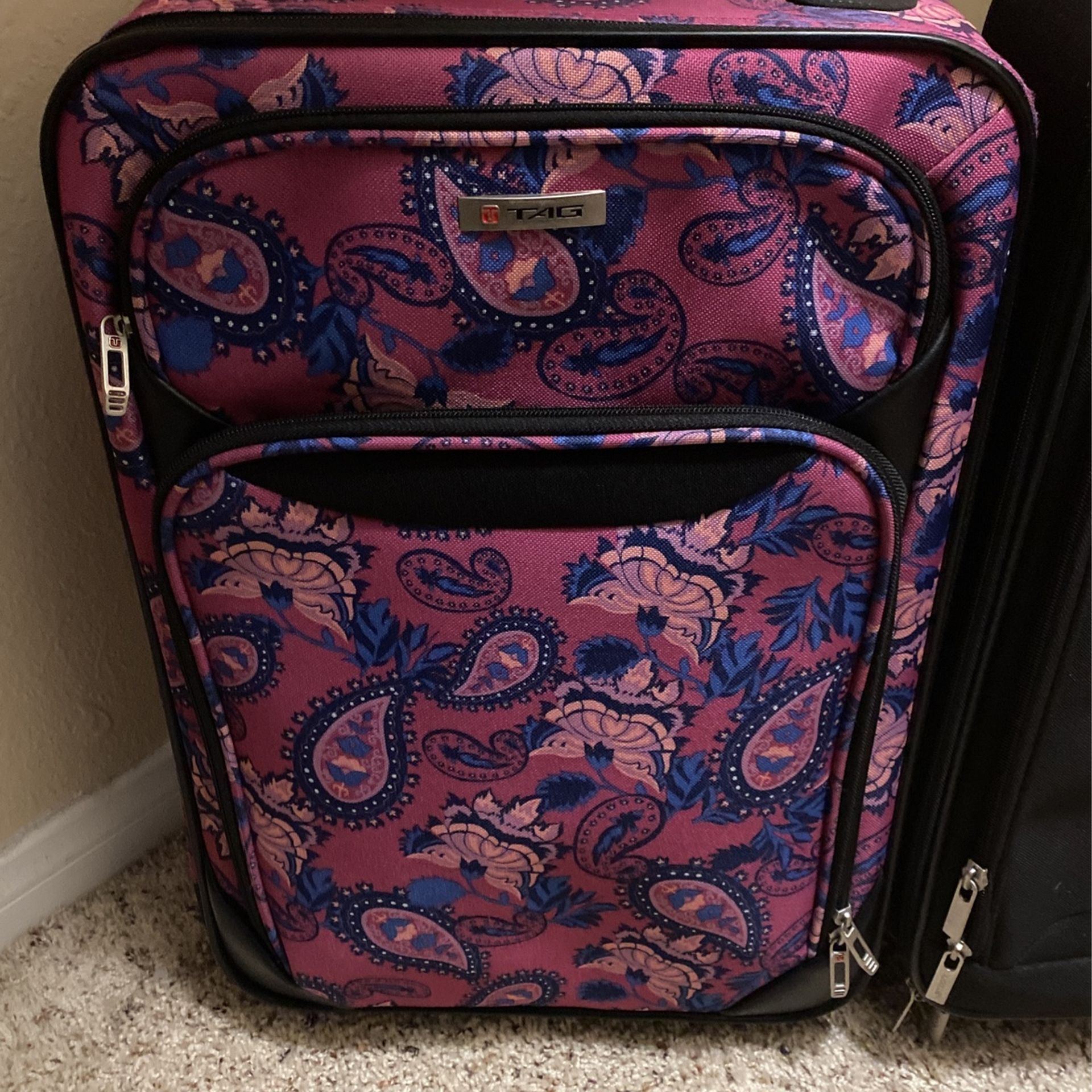 TAG / EMBARK SUITCASE / CARRY ON LUGGAGE TSA APPROVED FOR TRAVEL