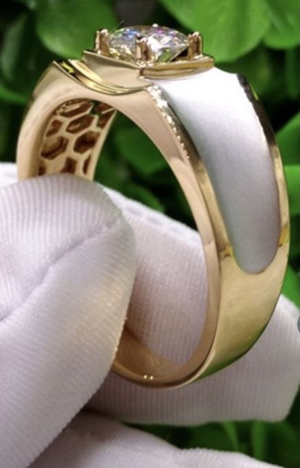 New male female ring size 6 marked S925 18k gold over silver With Diamond