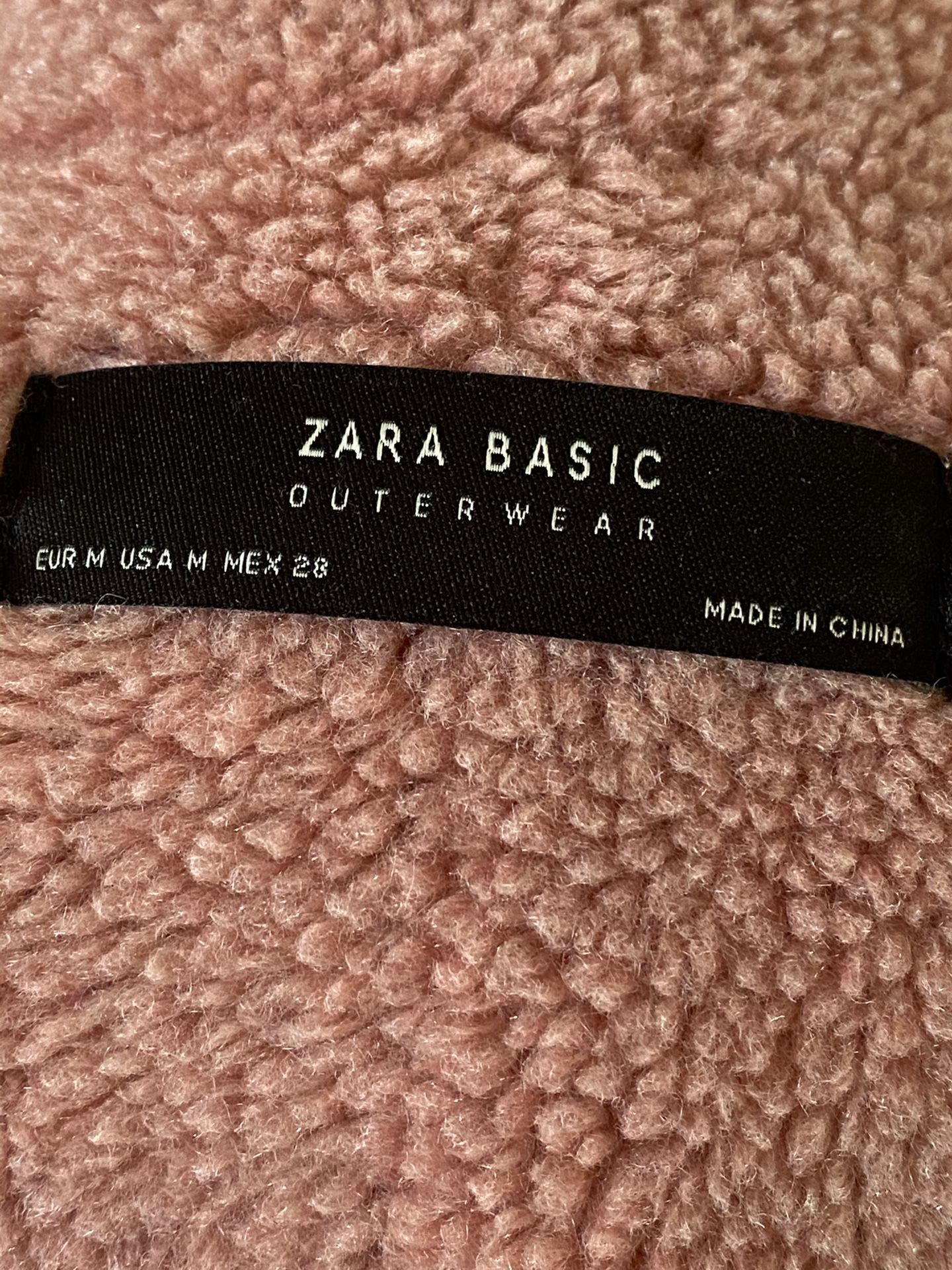 Zara faux shearling jacket size Medium. Dusty pink color