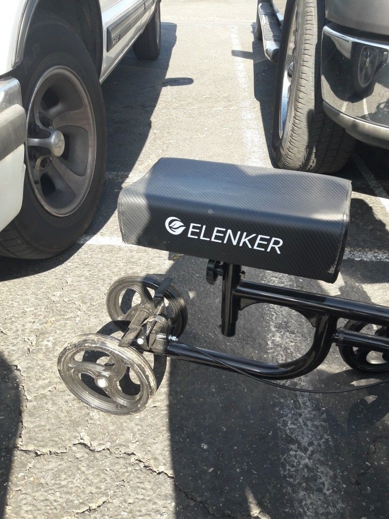 Elenker Foldable Knee Scooter New
