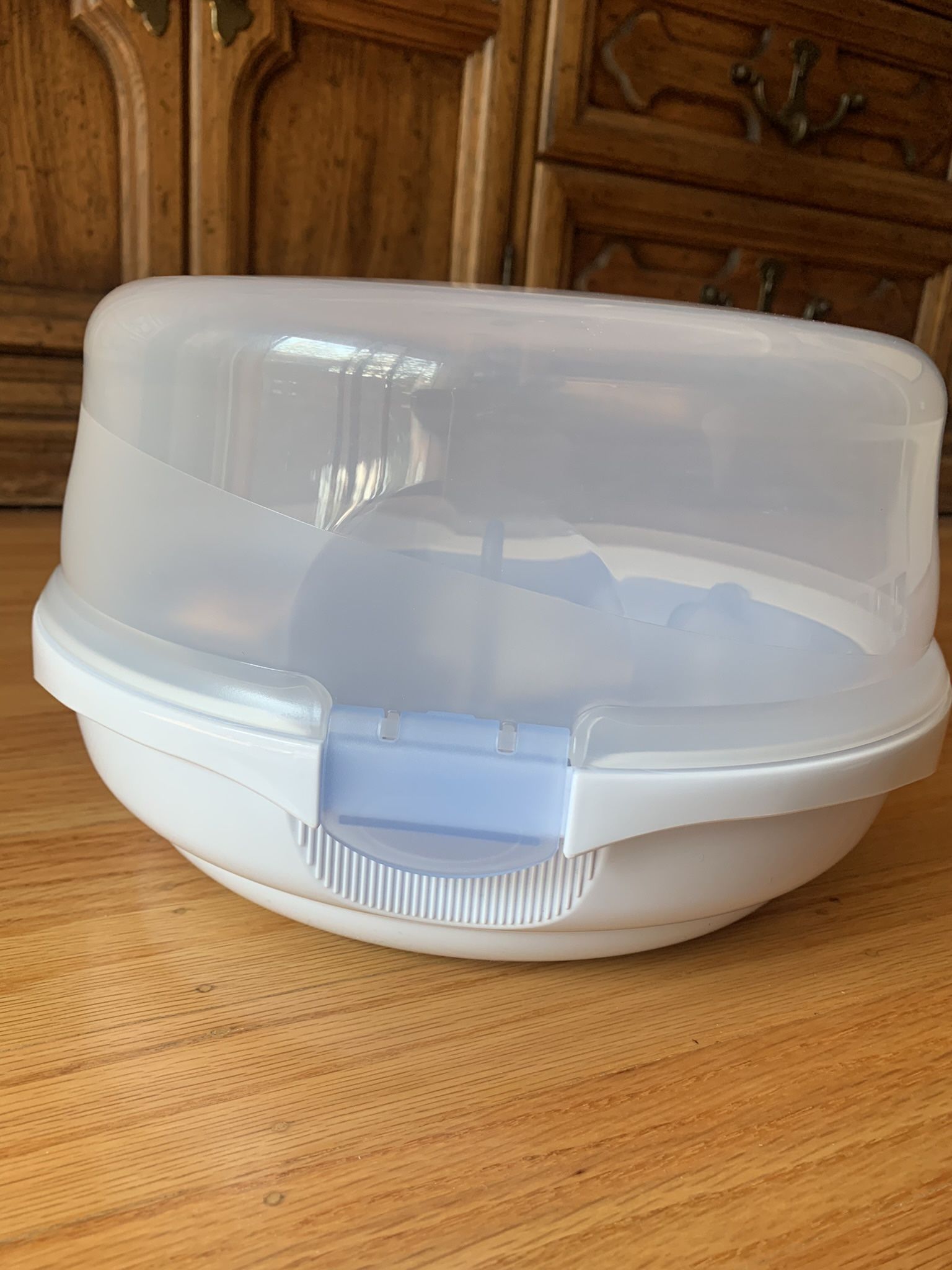 NWT! Philips Avent microwave steam Sterilizer