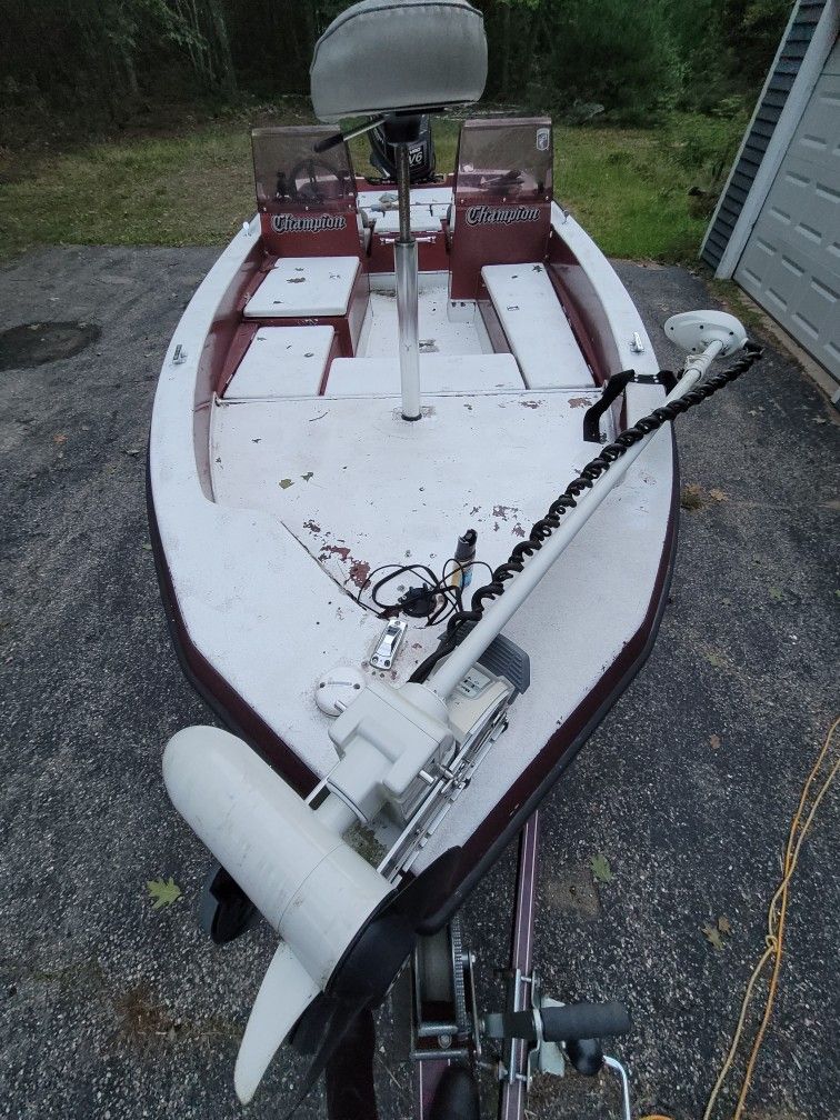 Fishing Boat 89 Champion