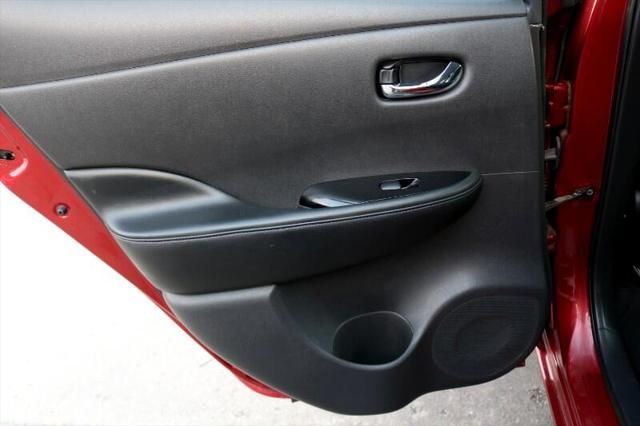 2013 Nissan LEAF