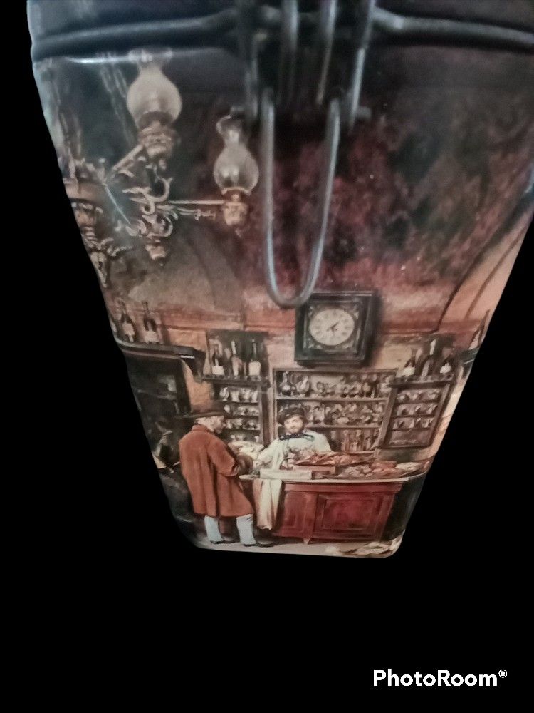 Vernon's Cafe Can