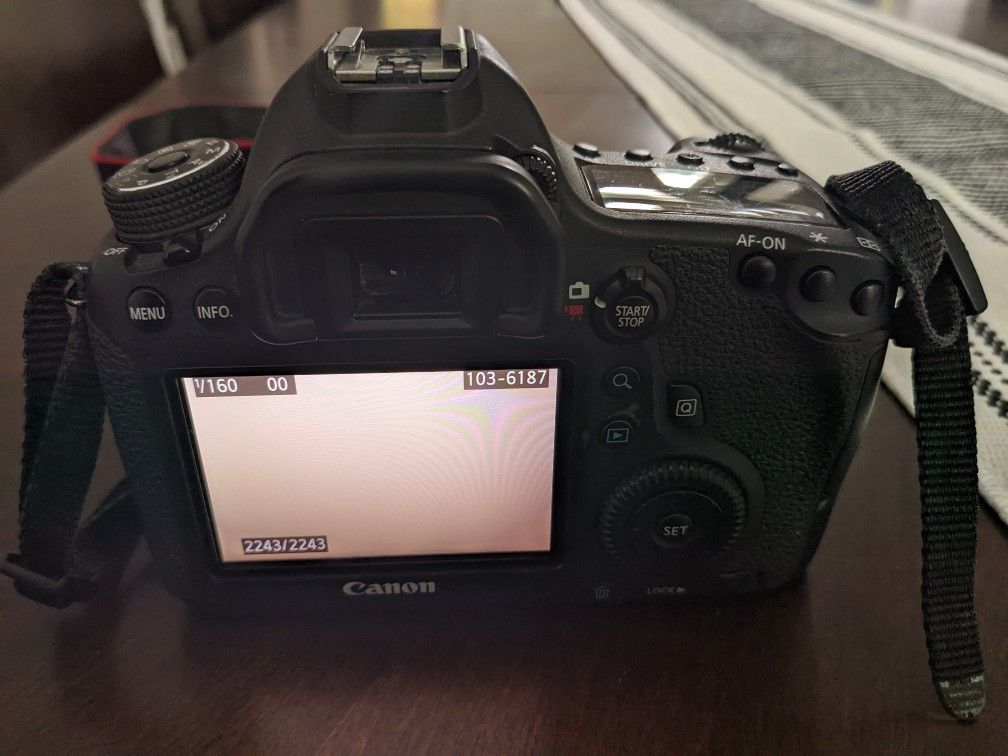 Canon EOS 6D Full Frame SLR Camera