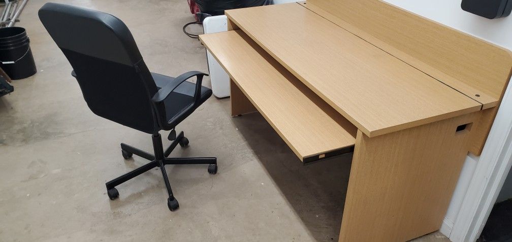 Office Desk & Chair