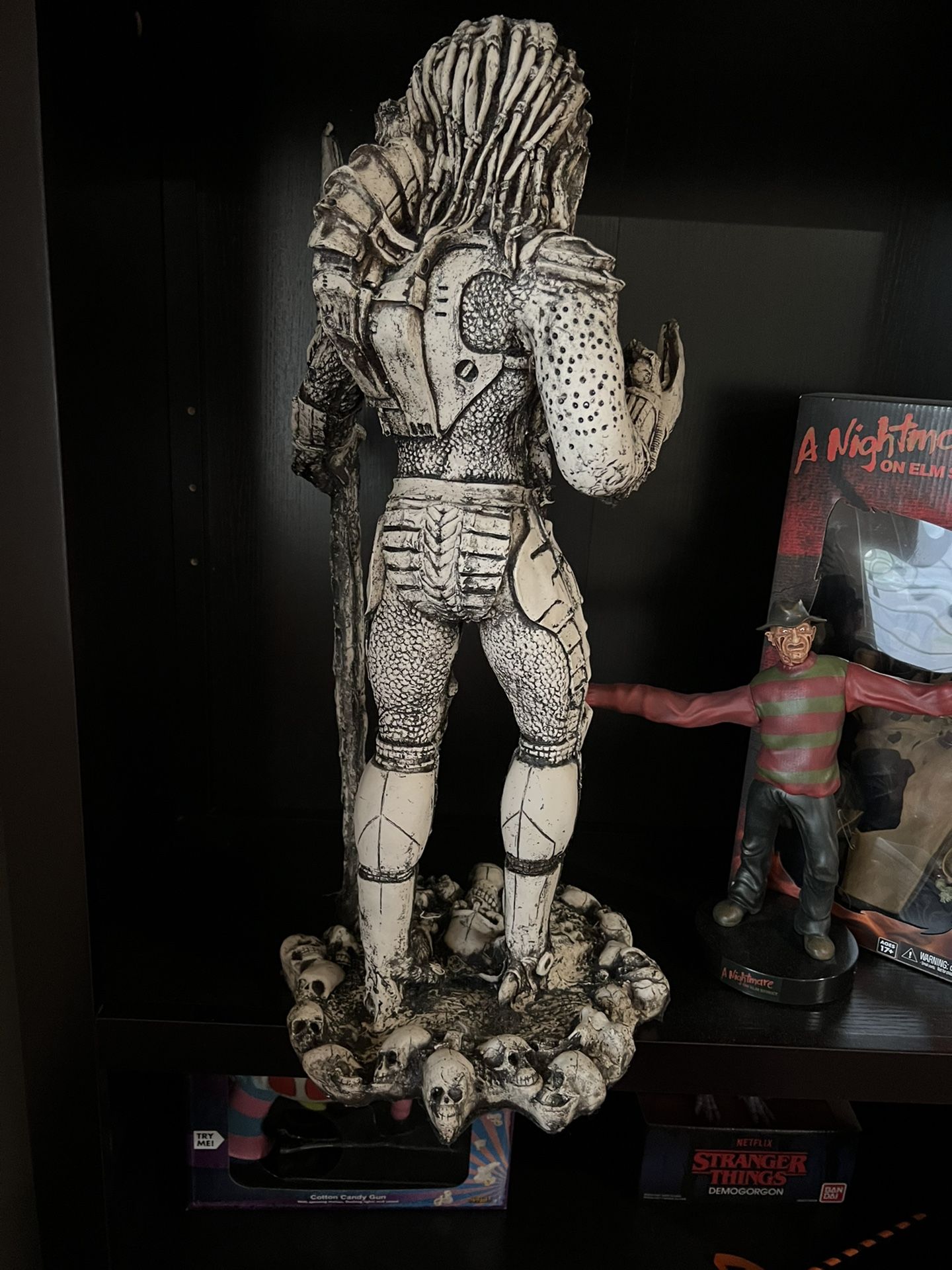 2ft Tall Predator Statue