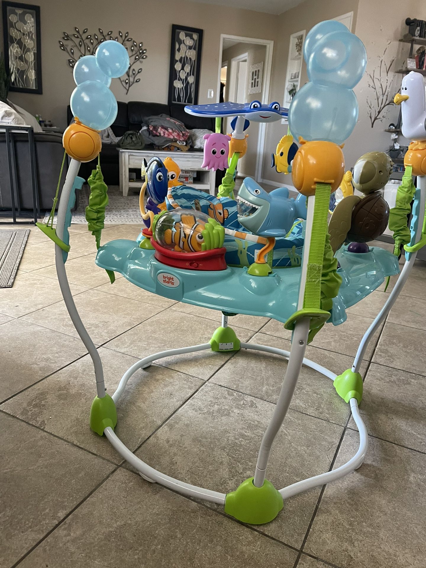 Disney Finding Nemo Baby Bouncer Activity Centee 3-12 Months. Like New Barely Used