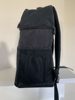 TOURIT Insulated Cooler Backpack- Lightweight, leakproof, holds 28 cans (GREAT CONDITION) Thumbnail
