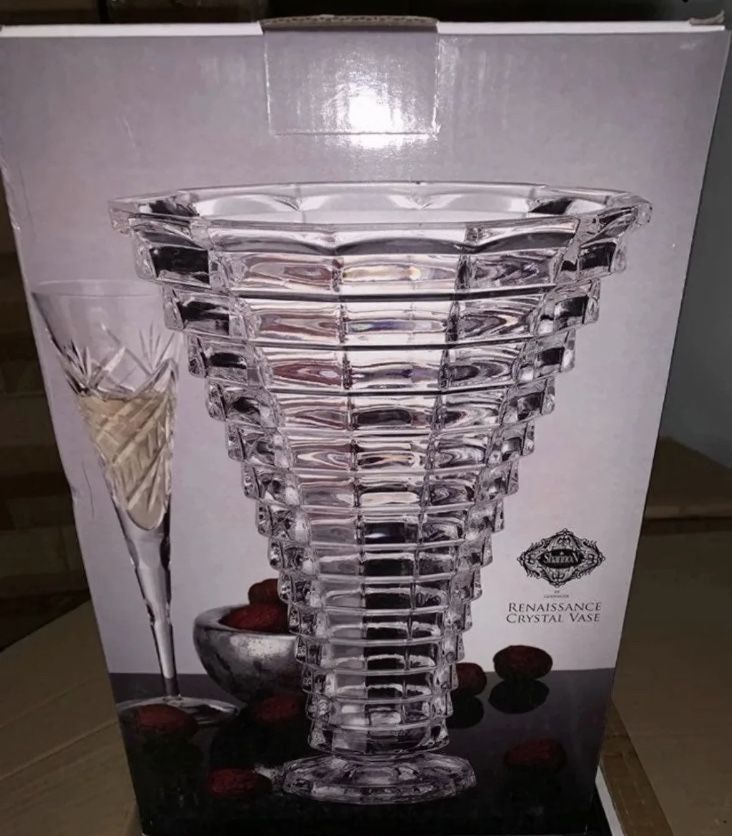 Godinger Shannon Renaissance Crystal Vase 13” Tall