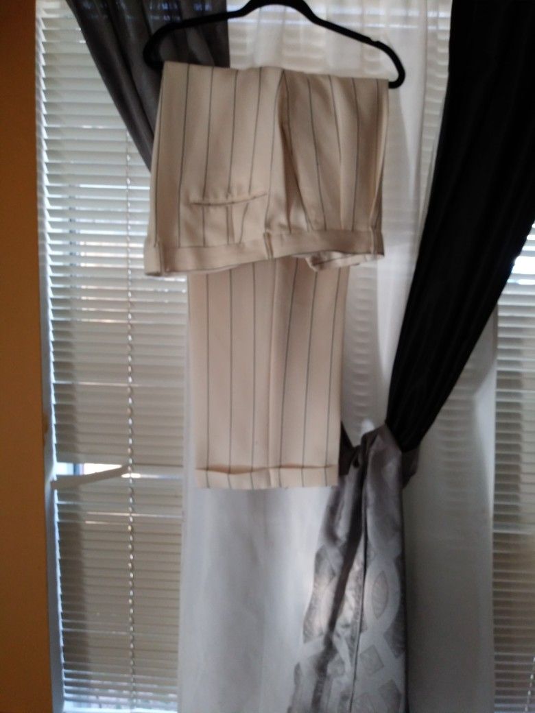 Suit By Vittorio St. Angelo.jacket Size 46,pant Size 40