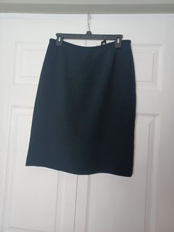 Women's Black  Pencil Skirt Size 6Pre-owned Thumbnail
