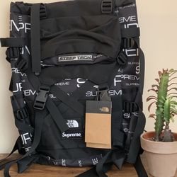 Supreme The North Face Steep Tech Backpack (FW21) Thumbnail