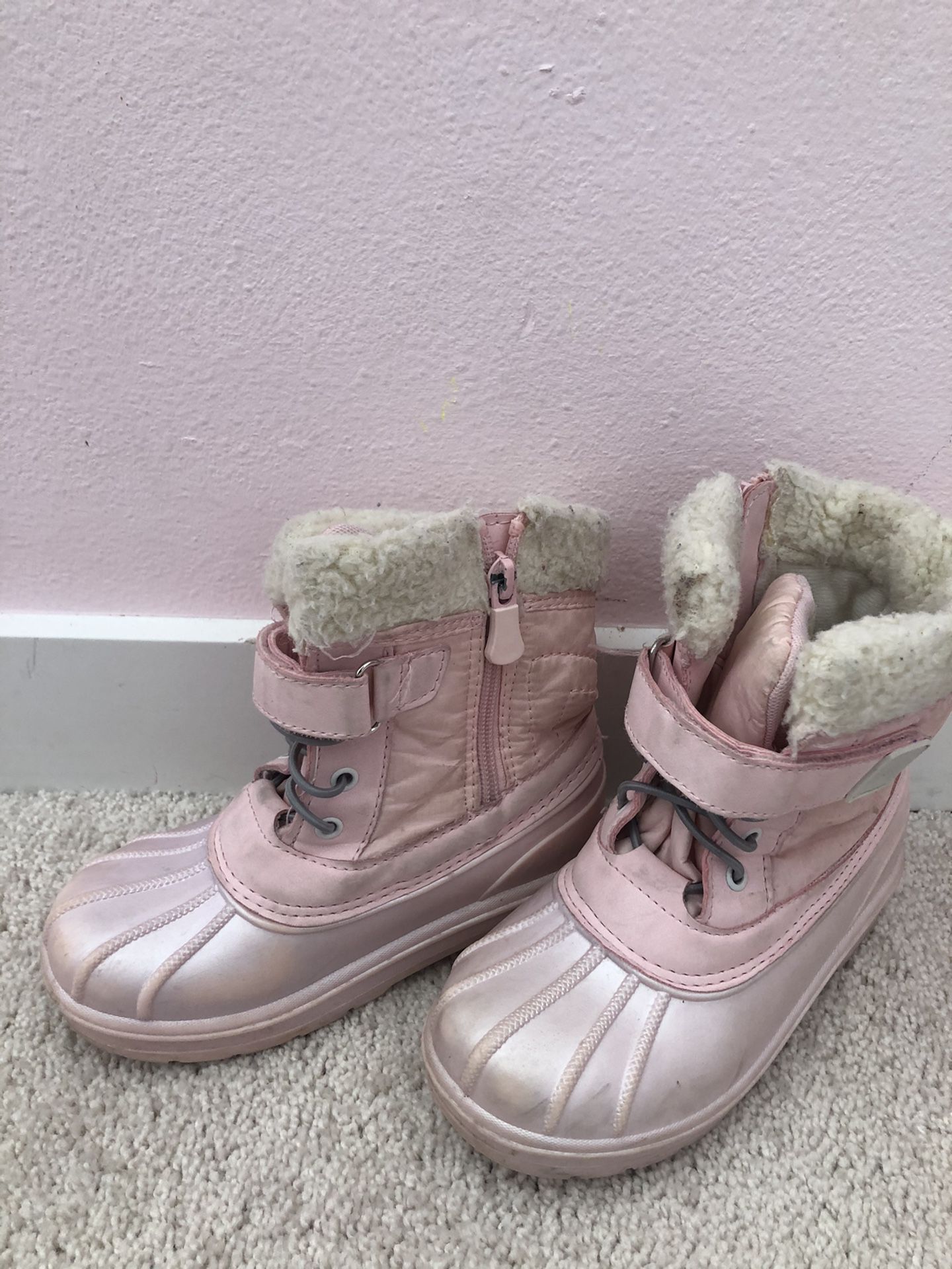 Size 11 Toddler Girls Snow Boots & Mermaid Lights Up Skechers