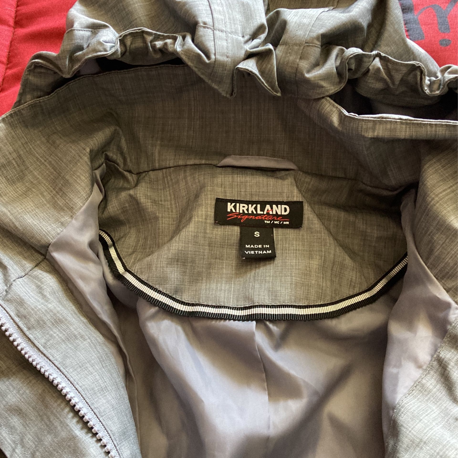 Women’s Rain Jacket