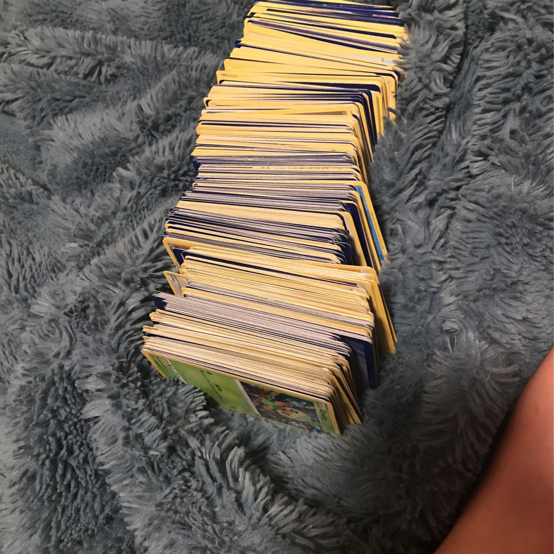 Pokémon card energies and trainers