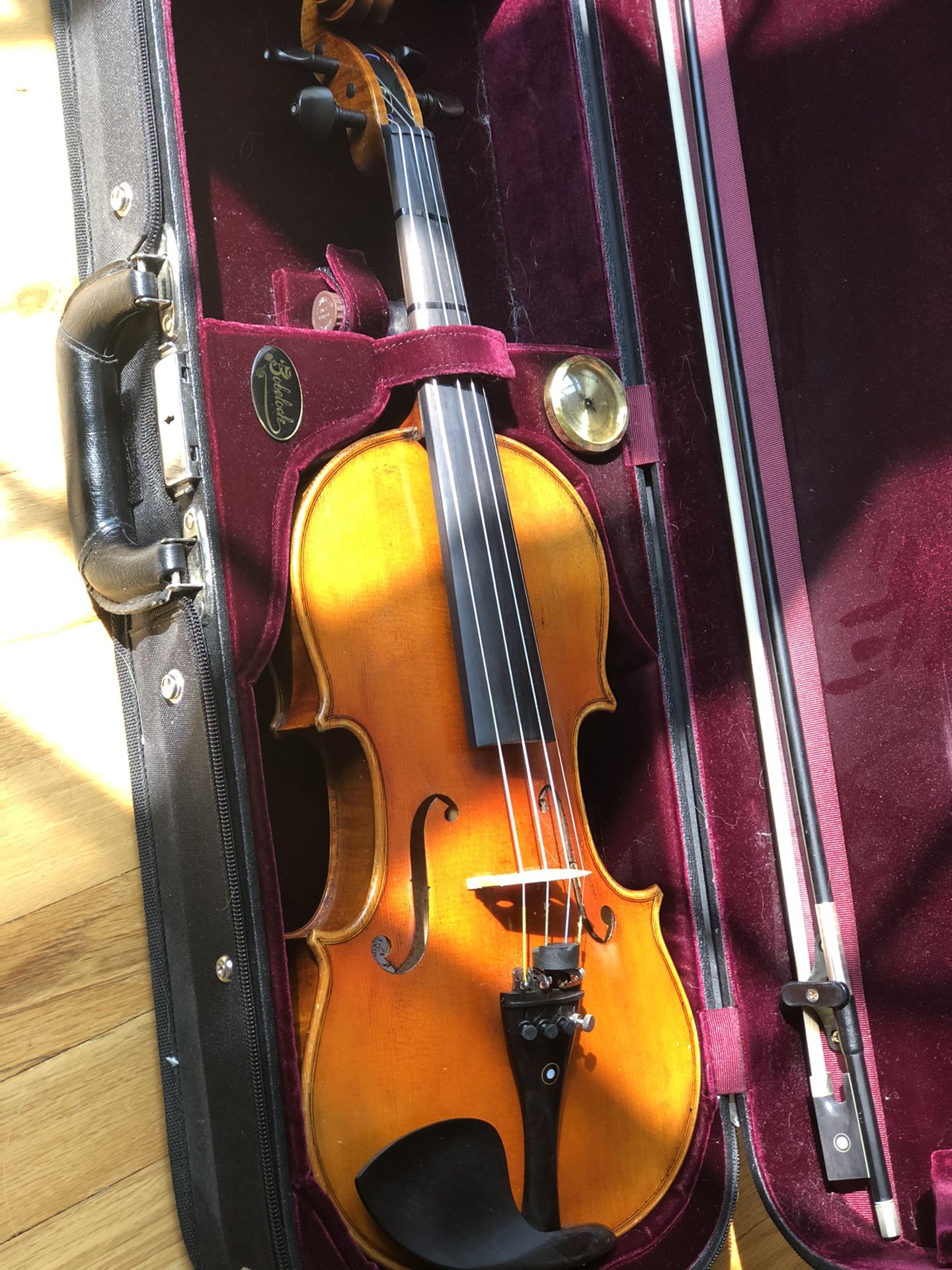 Full Size Violin