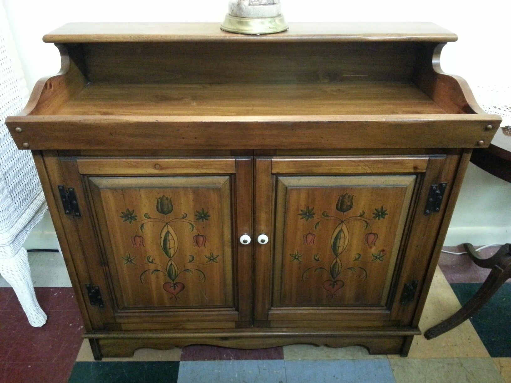 Spirit Of 76 Magnavox Dry Sink Console Stereo for Sale in Bechtelsville, PA - OfferUp