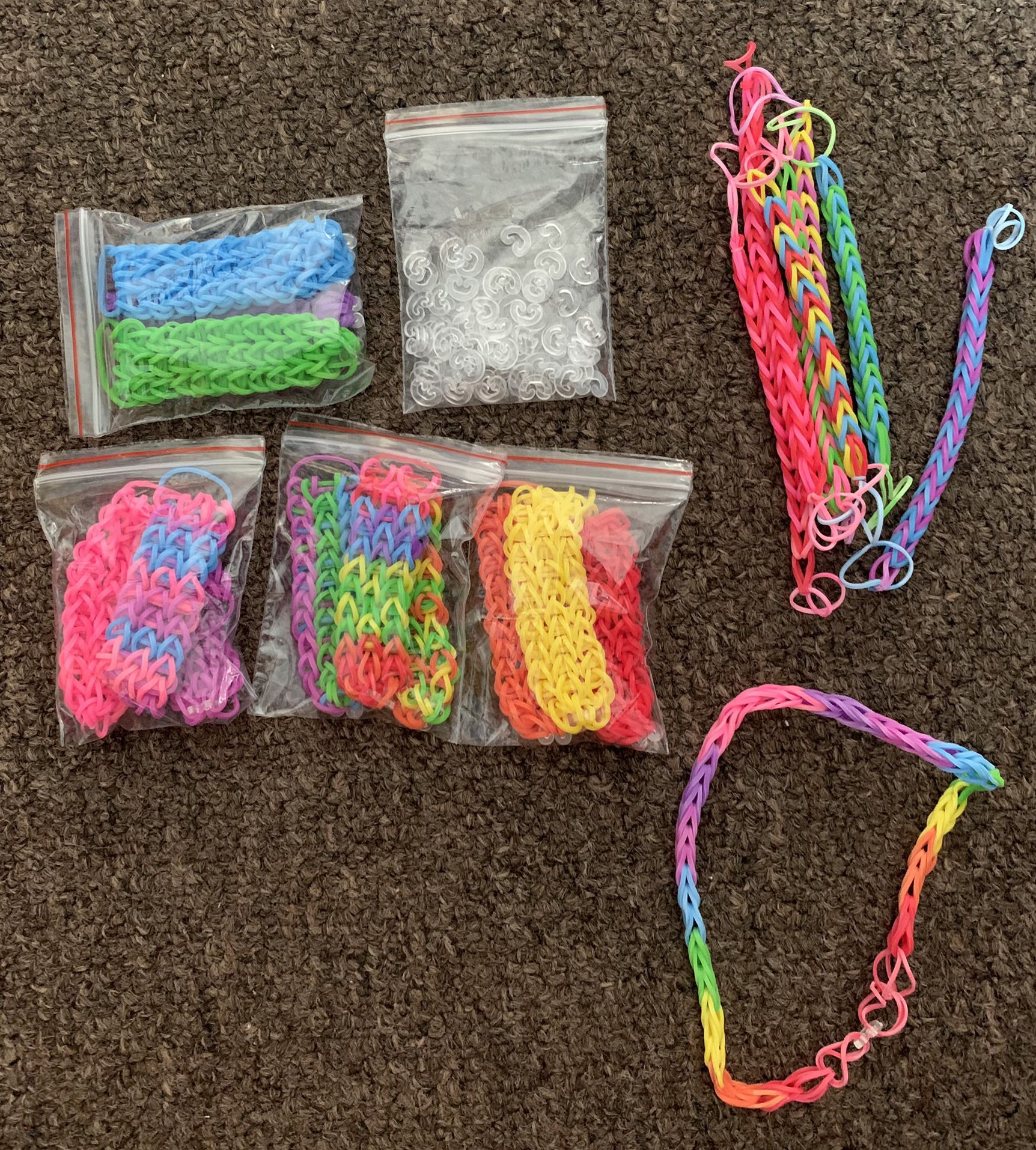 Rainbow Loom With Additional Already Made Bracelets 