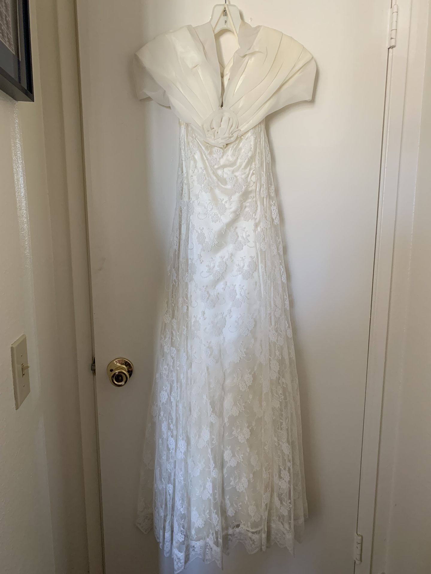 Wedding Dress/Formal Dress