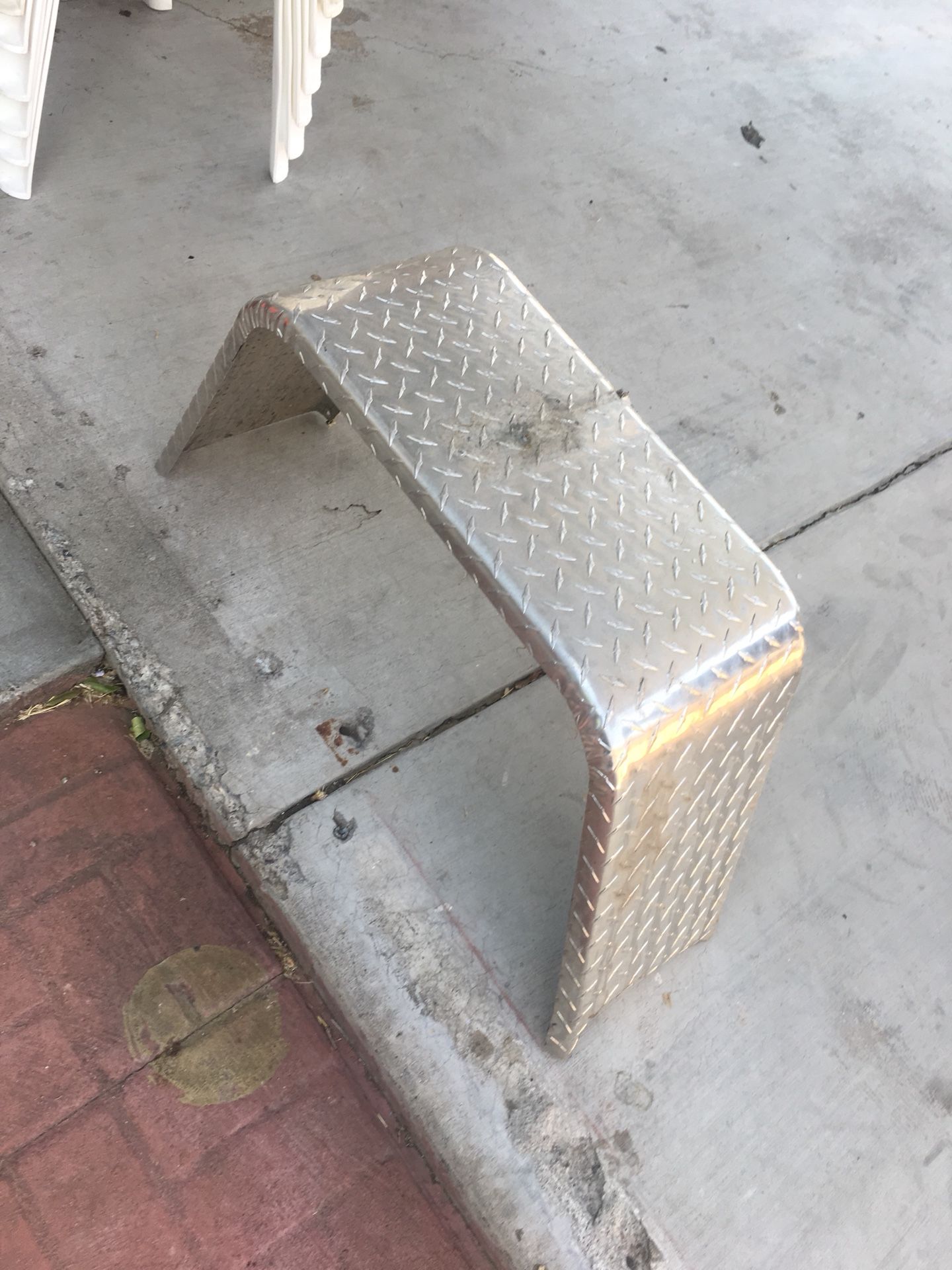 Aluminum trailer fender