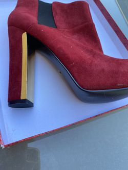 GUESS  BOOTS   Size 9.5  M   Red Suede  Thumbnail