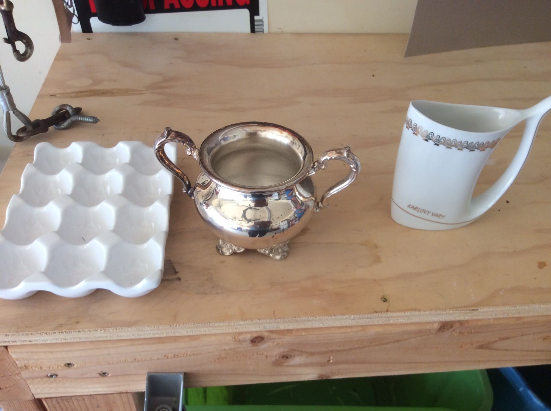 Household items kitchen
